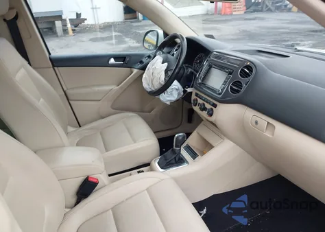 2015 Volkswagen Tiguan Se from USA, damaged, VIN WVGBV7AX2FW577273